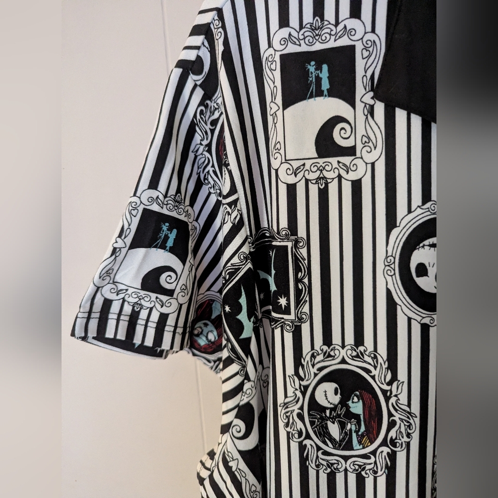 Women's Nightmare before Christmas Plus Size 3XL Sleepwear Top & Shorts - Picture 3 of 11